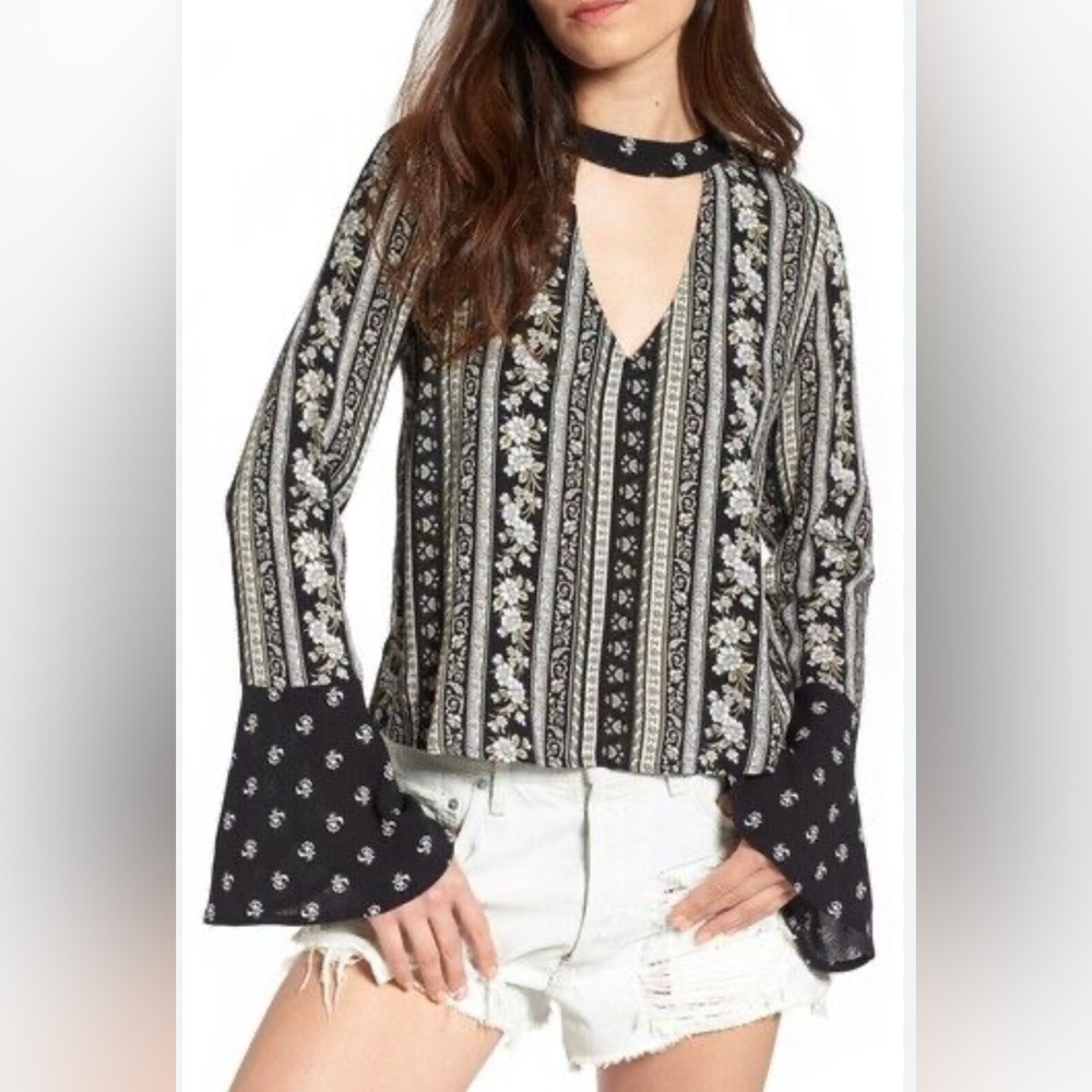 Love, fire Choker‎ print blouse S